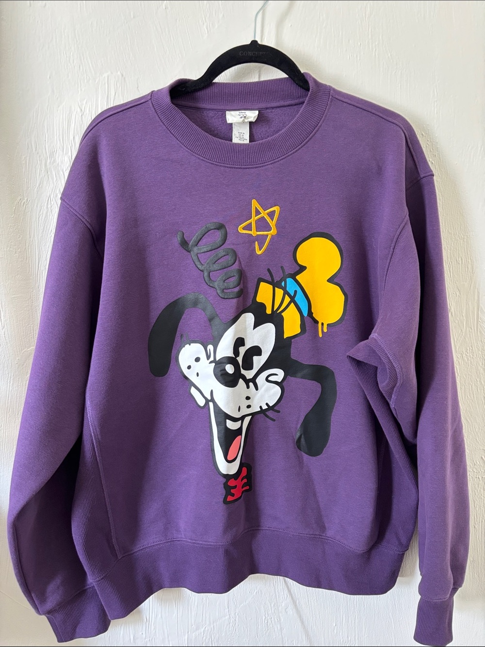 Disney 100 x H&M purple Goofy sweatshirt, NWOT men’s medium